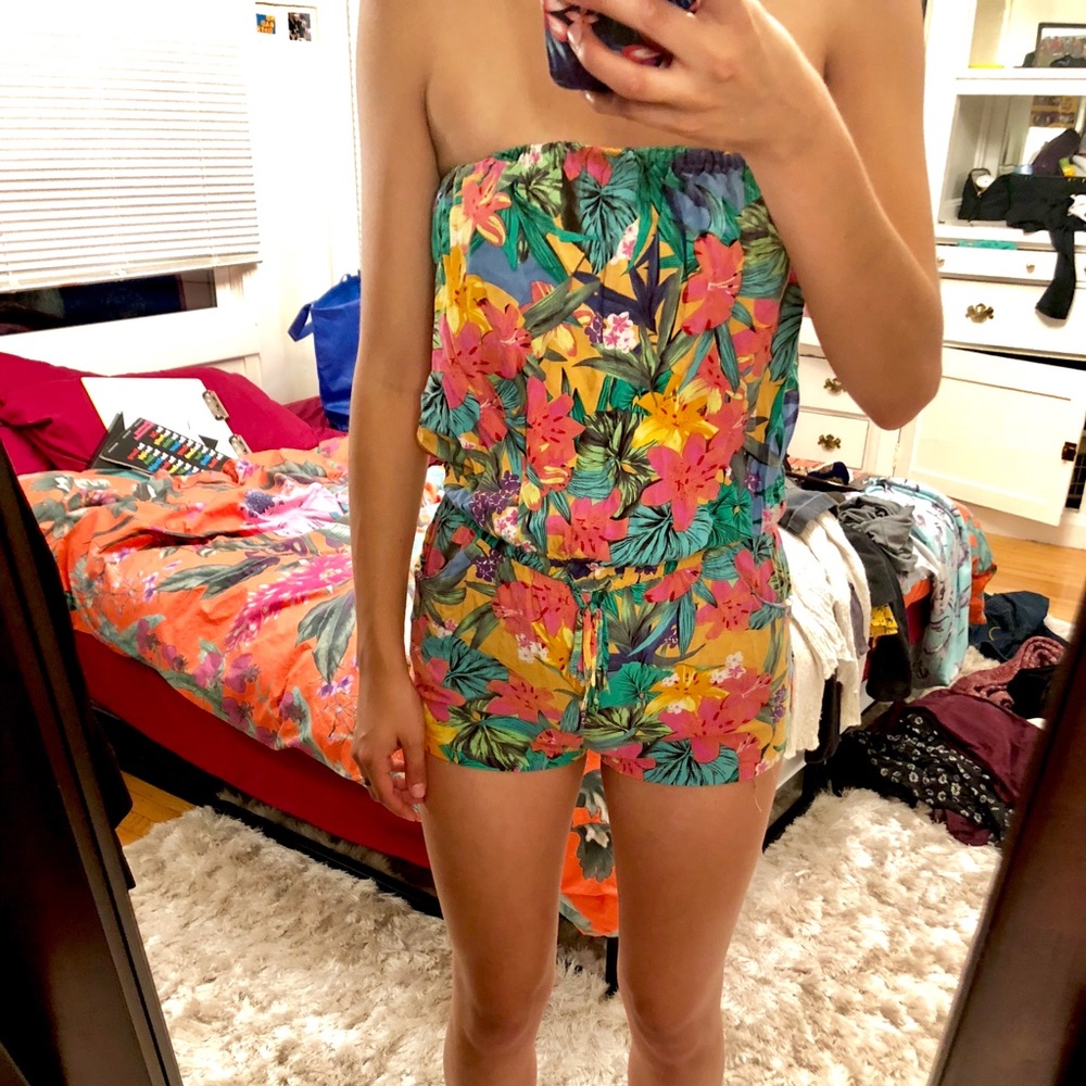 Fun and flirty Hawaiian romper